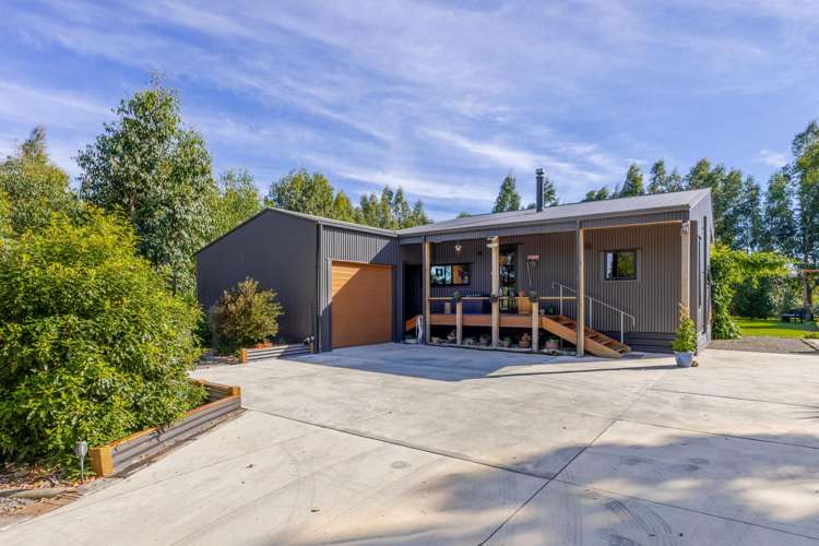 2B Bibby Street Waipawa_18