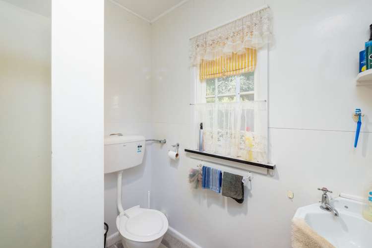 64 Bayview Road Charteris Bay_9