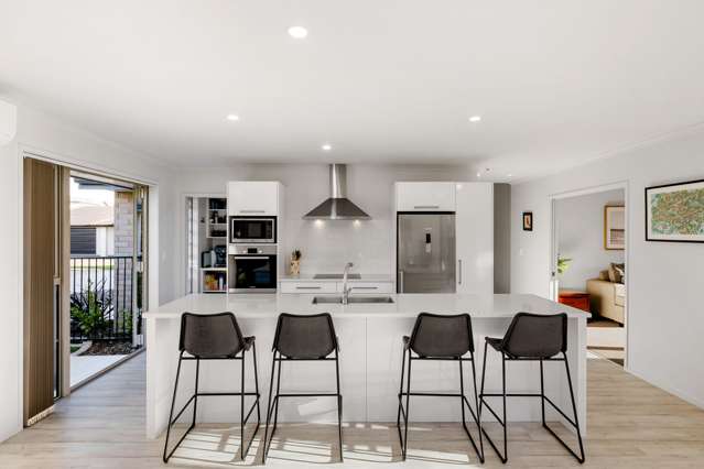 31 West Thompson Street Leamington_4