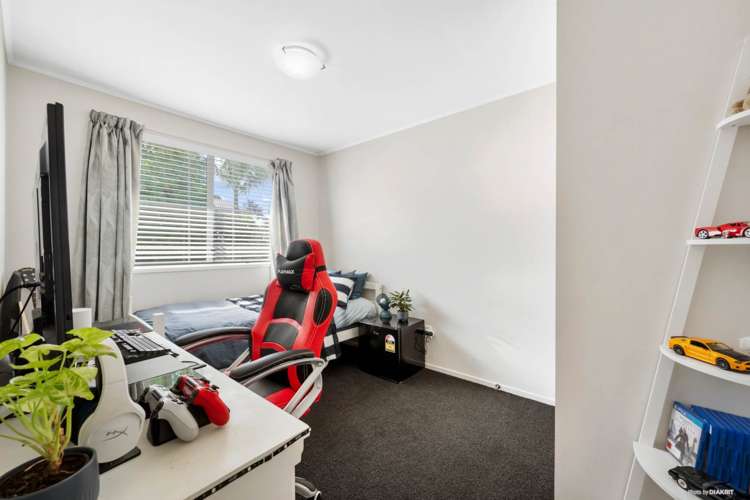 75 Glenvar Road Torbay_13