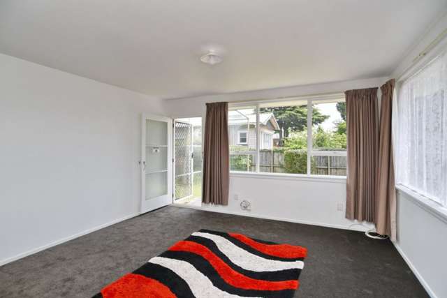 1/430 Ferry Road Woolston_3