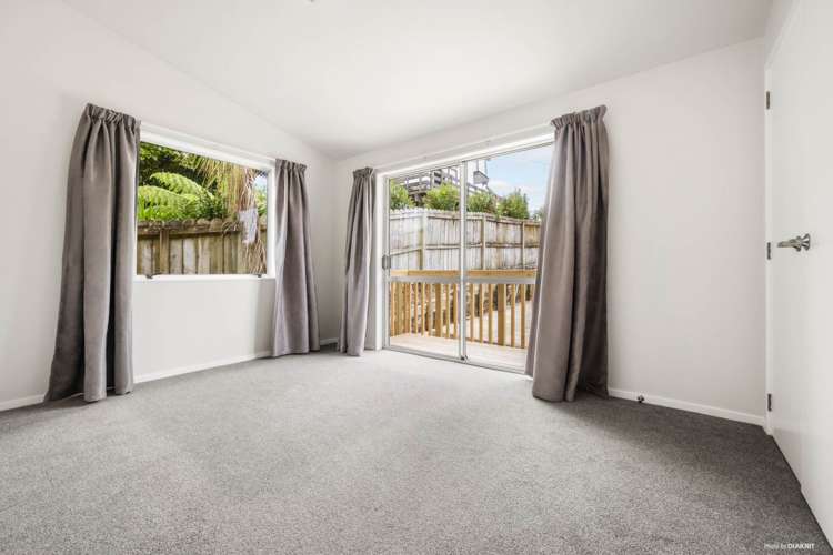 23 Vipond Road Stanmore Bay_9