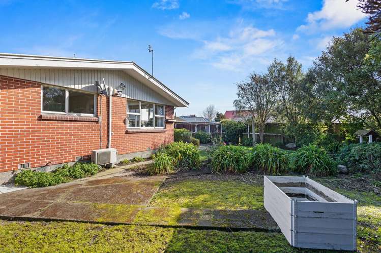 2/759 Ferry Road Woolston_13