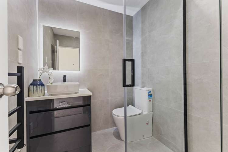 1/32 Airfield Road Takanini_9