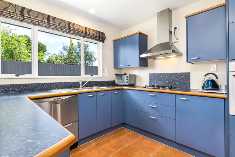 24b Kirk Road Templeton_18