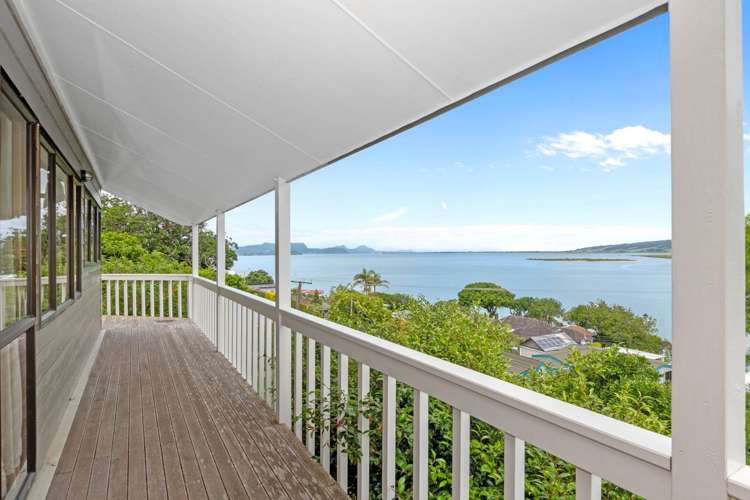 5 Weir Crescent Onerahi_15