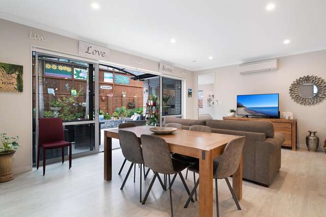 16 Tararua Street Massey_4