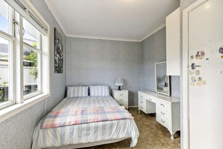 3 Grenfell Drive Karori_8