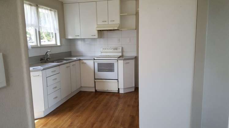 62 Mcannalley Street Manurewa_5