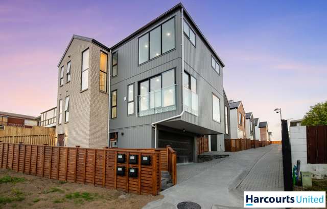 1/121 White Swan Road, Mount Roskill_1