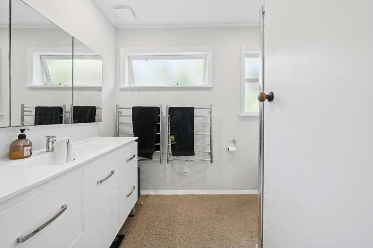 203 Wellington Road Wainuiomata_14