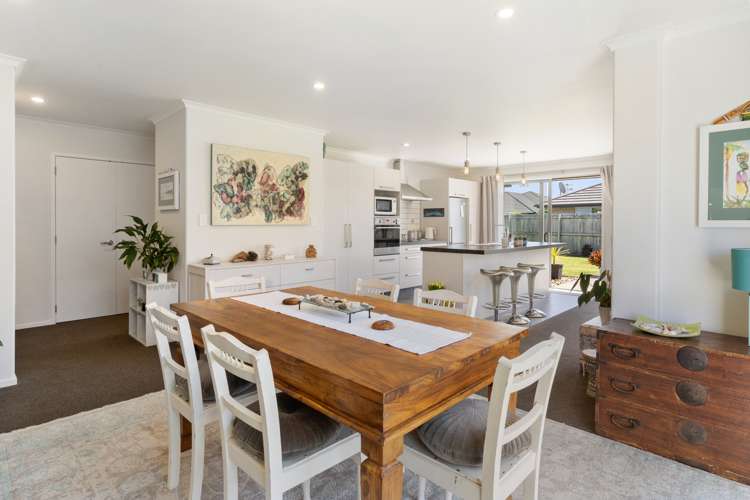 18 Rainey Crescent Papamoa_11