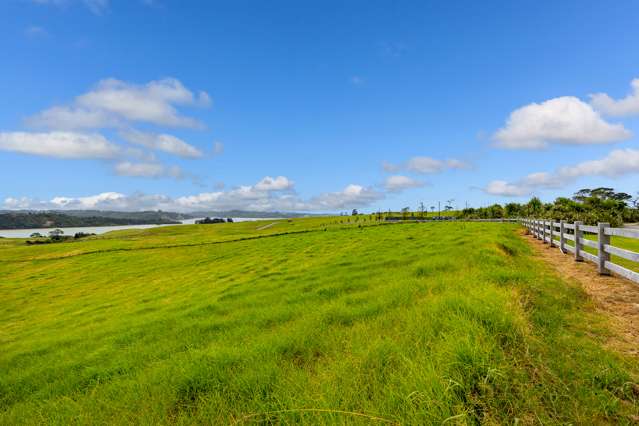 205 Vaughans Road Okura_2