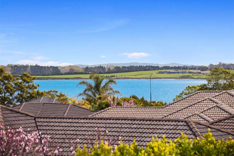 40 Hadley Wood Drive Wattle Downs_9