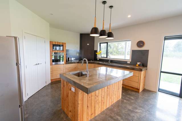 347 Hillside Manapouri Road Manapouri_2