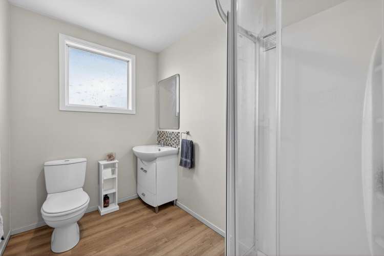 5/15 Buffon Street Waltham_12