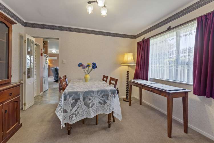 3 The Avenue Paraparaumu Beach_5