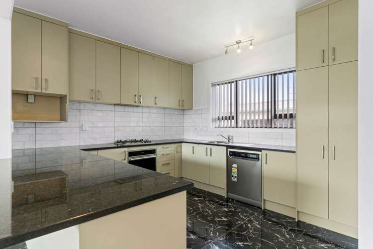 1/16 Philip Street Papatoetoe_6