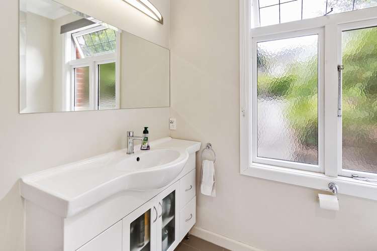 7 June Street Highfield_13