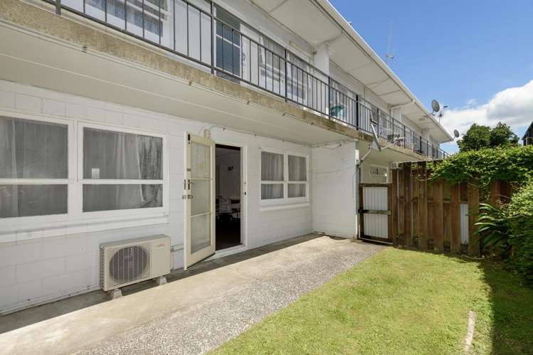 2/37 Selwyn Street Tauranga_5