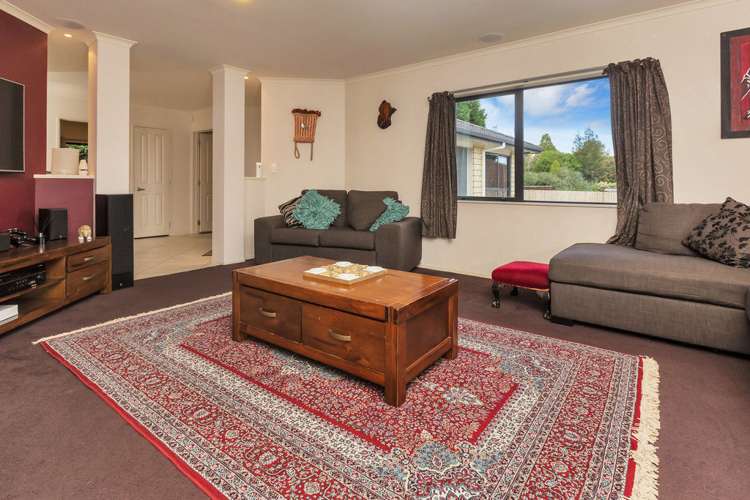 22 Konini Street Parahaki_11