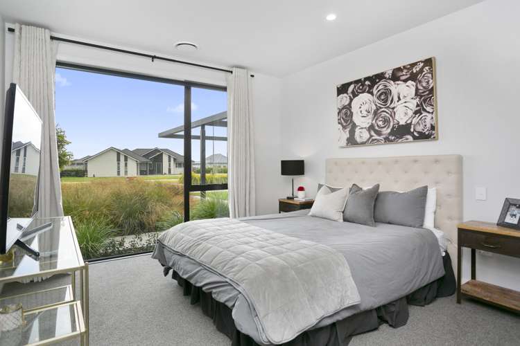 32 Alan Livingston Drive Cambridge_8