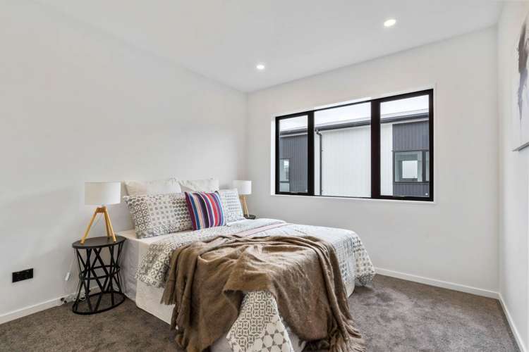 699 Massey Road Mangere_5