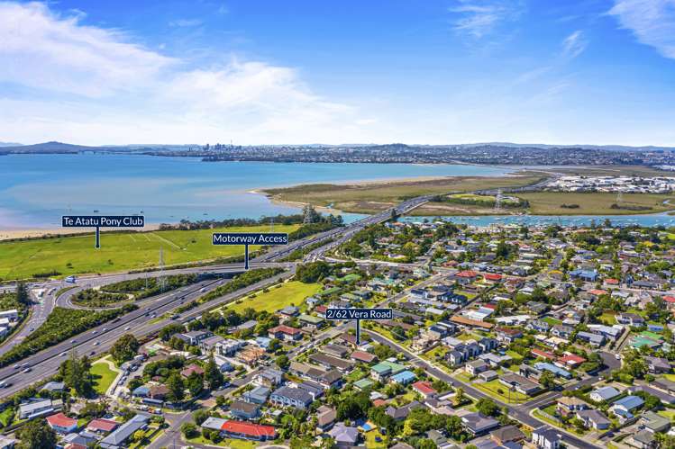 2/62 Vera Road Te Atatu South_12