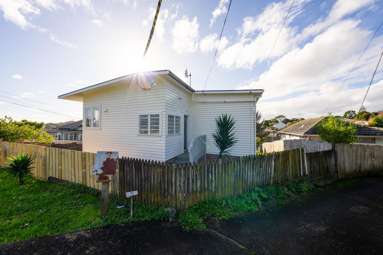 22 Evans Road_2