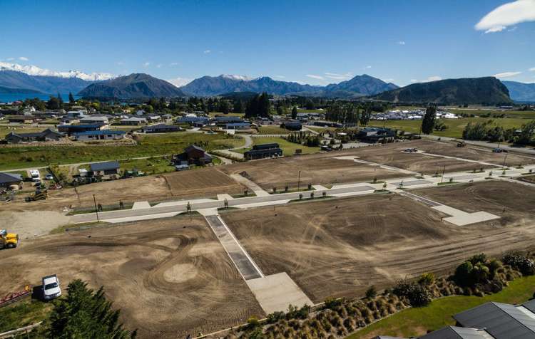 23 Stackbrae Avenue Wanaka_5