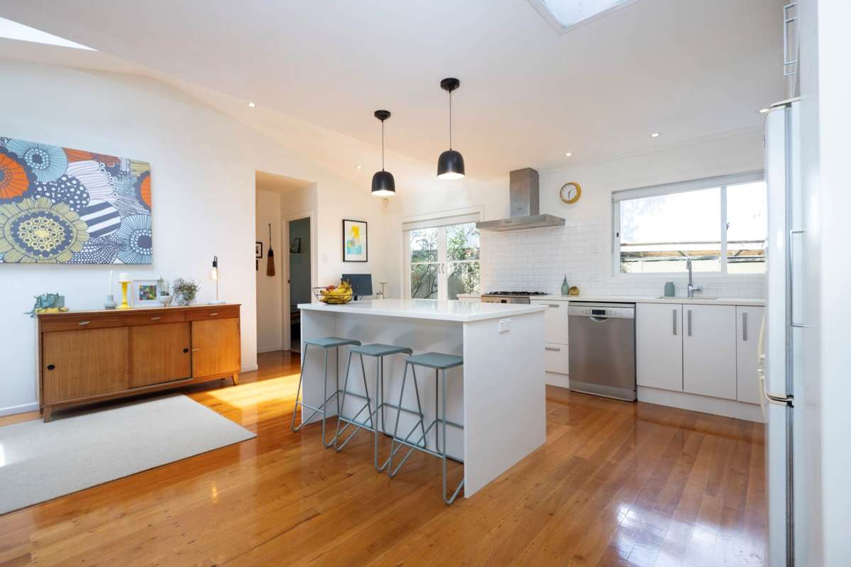 1 Valley View Road_2