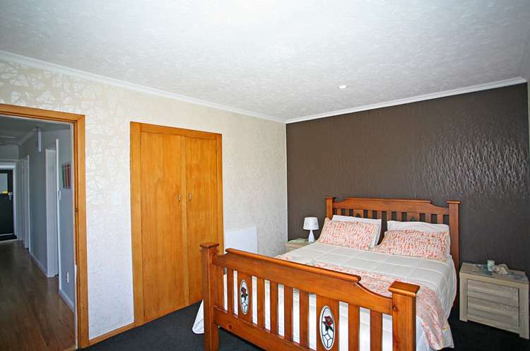 8 Blankney Street Hornby_16