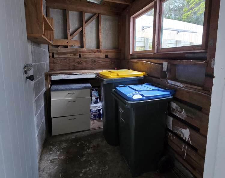 8A Devon Place Cannons Creek_20