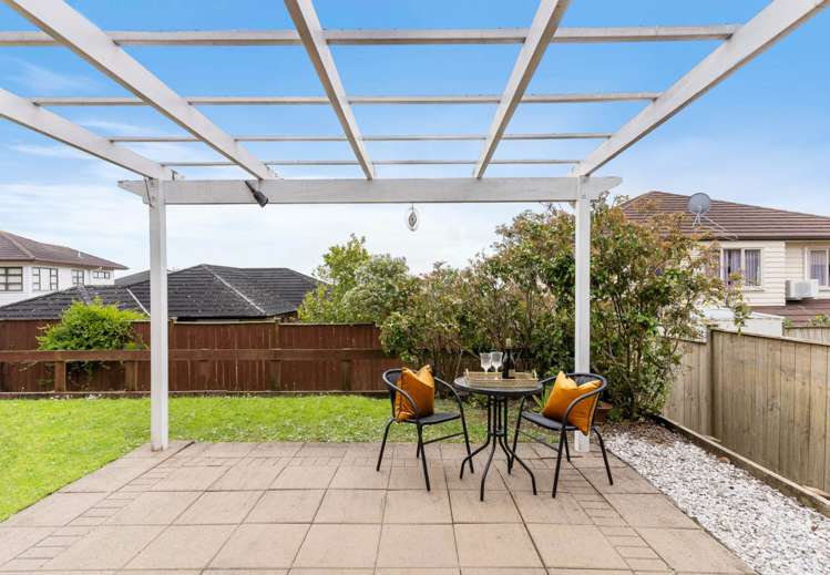 21 Amaretto Avenue Flat Bush_13