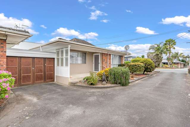 Solid Brick & Tile | Heart of Kensington