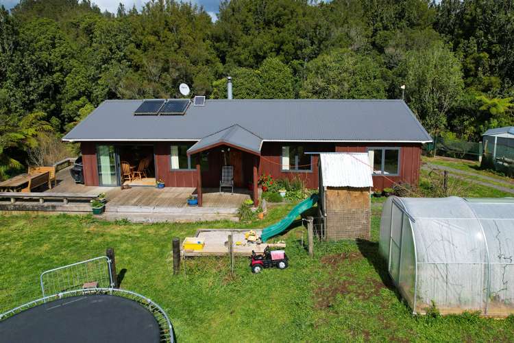 165 Pekanui Road Puketotara_6