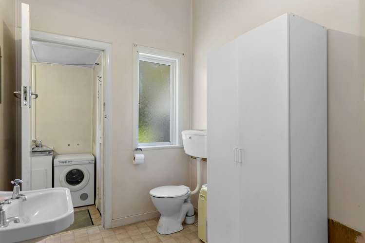 194 Naenae Road Naenae_23