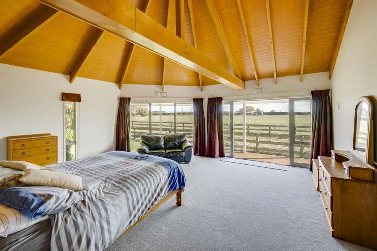 135 Crystall Road Pakipaki_10