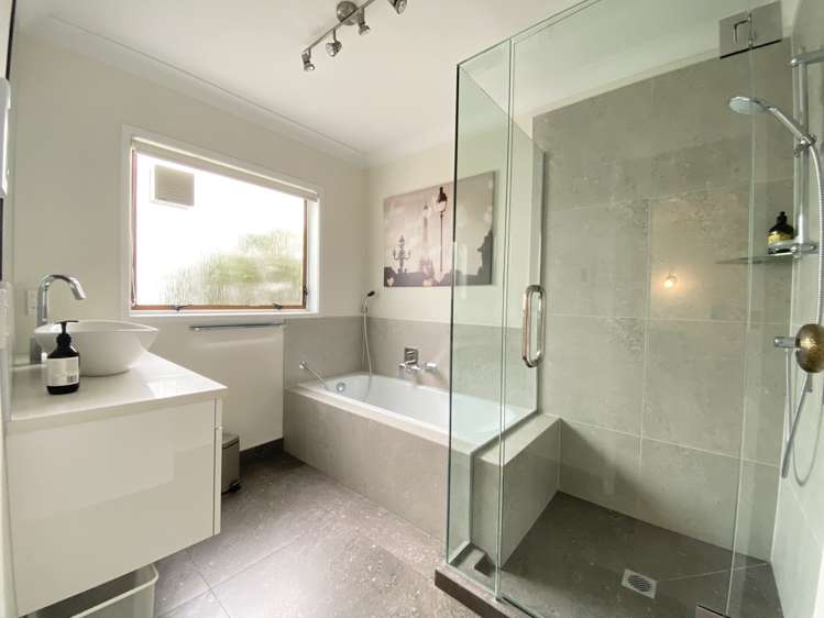 2/17 Eltham Road Kohimarama_11