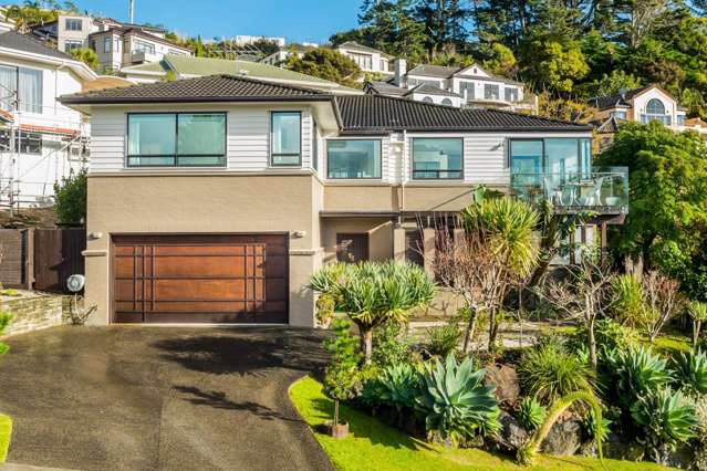 Spacious Family Home with Stunning Sea Views