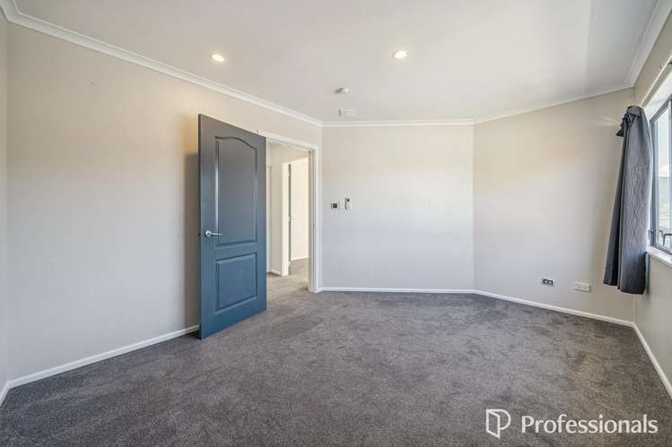15 Kawatiri Grove Wainuiomata_8