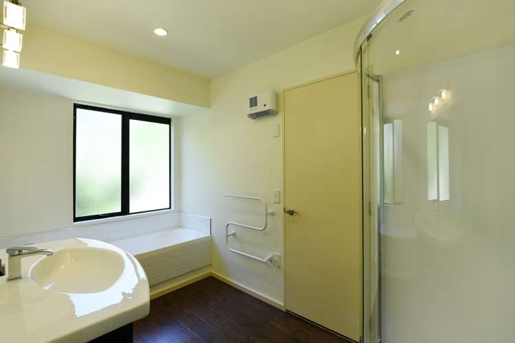 19 Idesia Grove Richmond_14