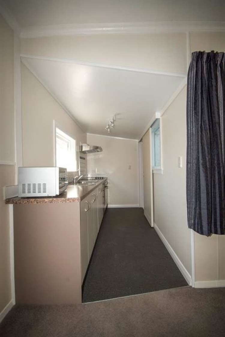 33 Crown Street North East Valley_5