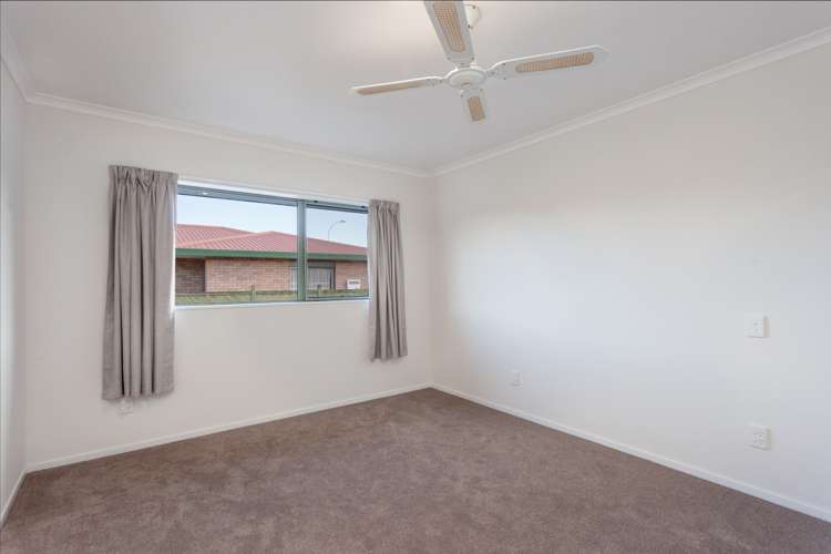 5a Cedar Crescent Matamata_8