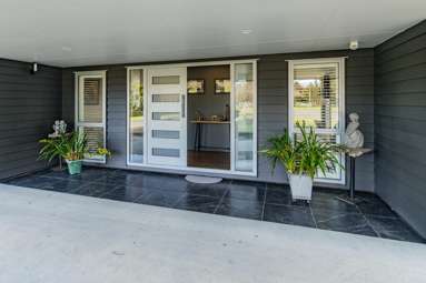 29 Golf Road_3
