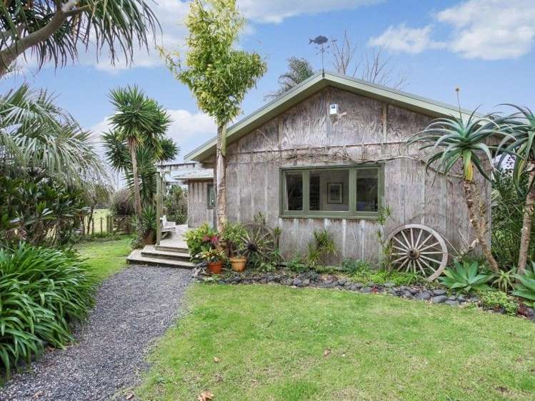 60 Kawakawa-Orere Road Kawakawa Bay_0