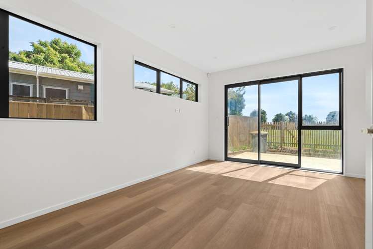 1/22 Cherry Tree Place Massey_9