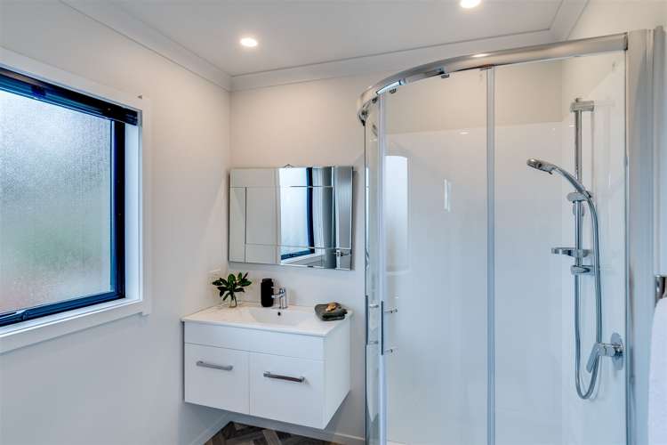 39a Hetley Crescent Taradale_11