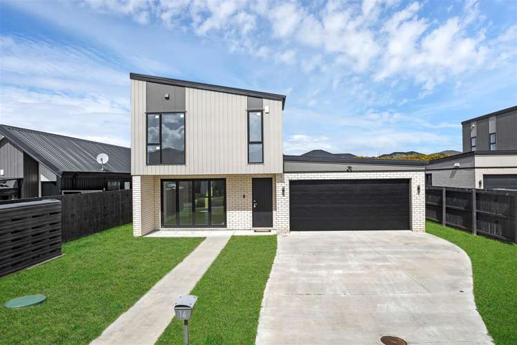 16 Waikaha Street Pokeno_2