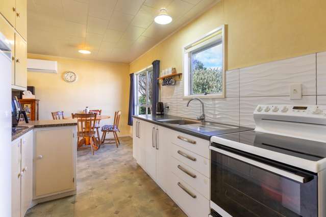 4 Mathew Street Dannevirke_2